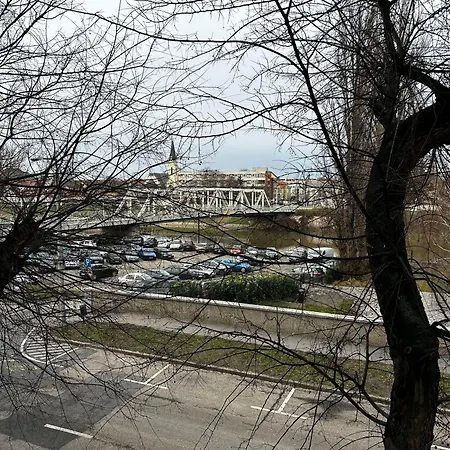 River - Free Parking Gyor Exterior photo